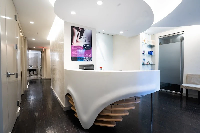 Dr. Kaveh Alizadeh, Cosmoplastic Surgery, Jericho, New York, 11753