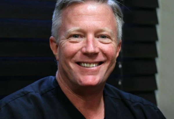 hill-country-vein-and-aesthetics-center-mark-kneuper-md-facs-3.jpg