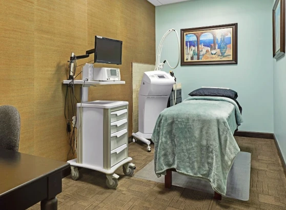 the-john-bull-center-for-cosmetic-surgery-laser-medispa-1.jpg