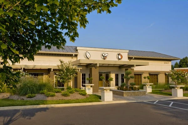 CaloAesthetics® Plastic Surgery Center