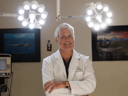 george-a-toledo-md-highland-park-plastic-surgery-center-3.png