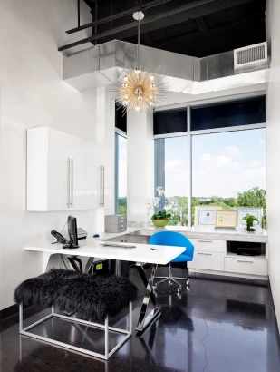 restora-austin-plastic-surgery-centre-4.jpg
