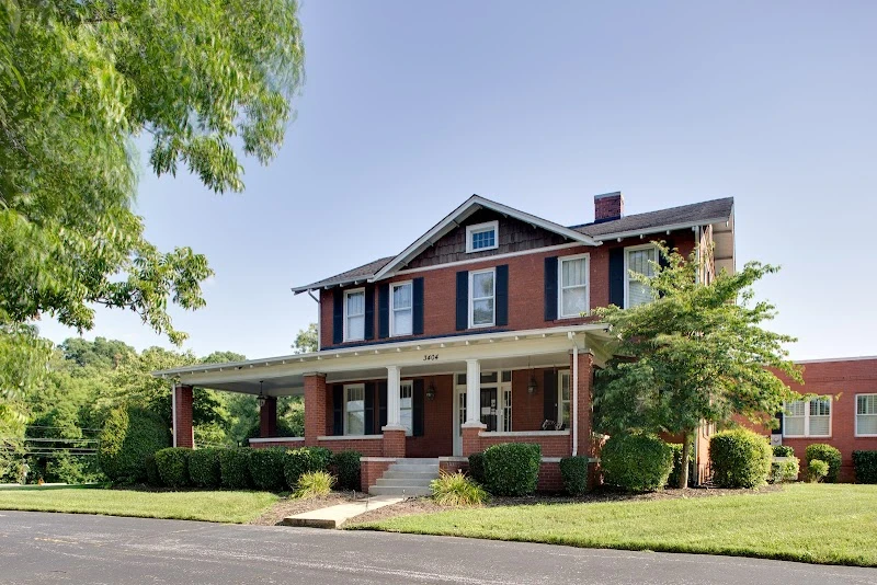 Associates In Plastic Surgery, Chattanooga, Tennessee, 37411
