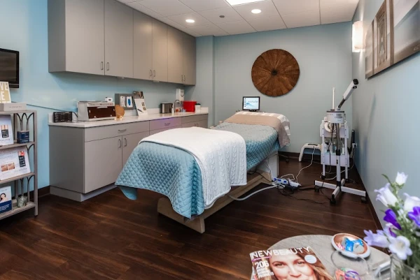 northwestern-specialists-in-plastic-surgery-s-c-1.jpg