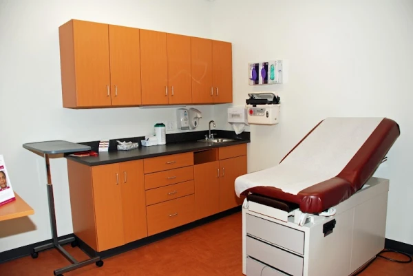 fox-valley-plastic-surgery-2.jpg