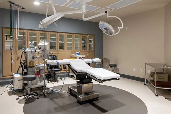 blackhawk-plastic-surgery-medspa-1.jpg