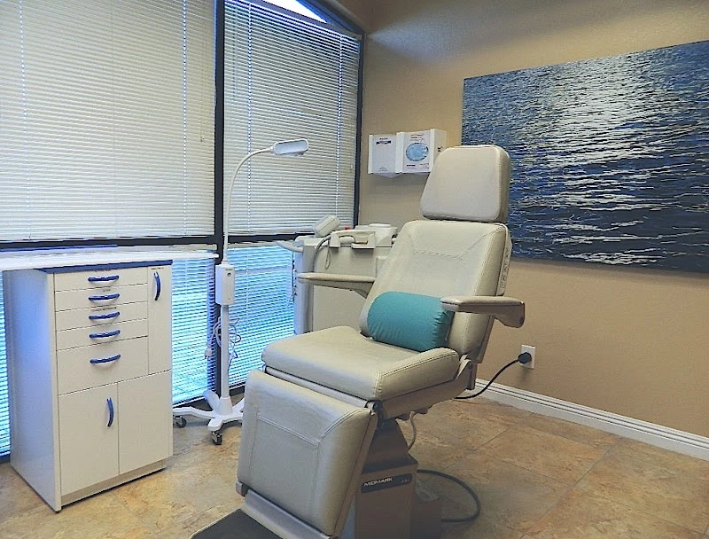 Rex Moulton-Barrett, MD Plastic Surgery & MediSpa, Brentwood, California, 94513