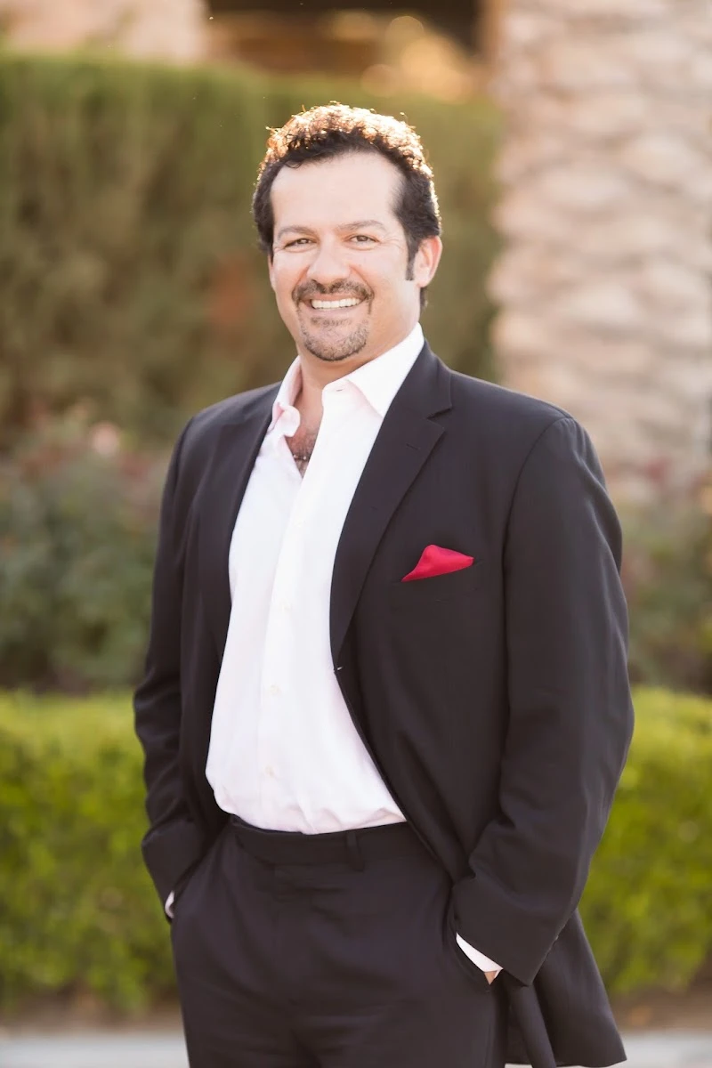 Dr. Mo Zakhireh, Palm Desert, California, 92260