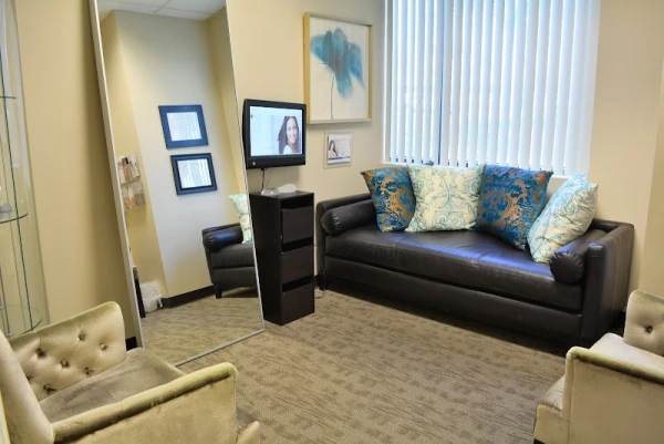 west-coast-plastic-surgery-center-4.jpg