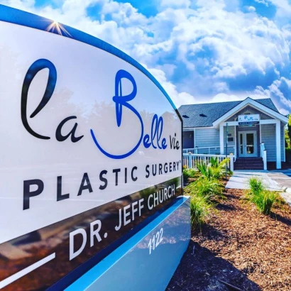 la-belle-vie-plastic-surgery-2.jpg