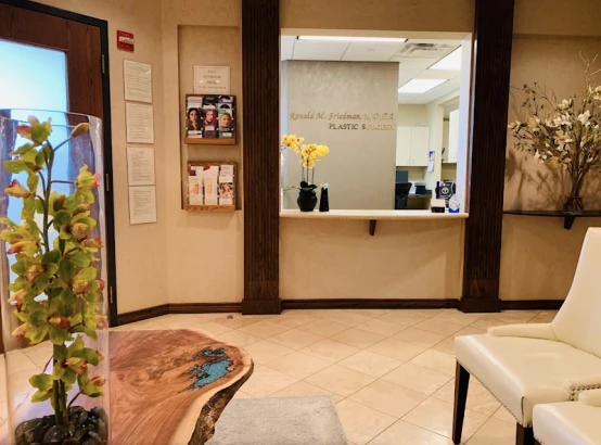 west-plano-plastic-surgery-center-3.png