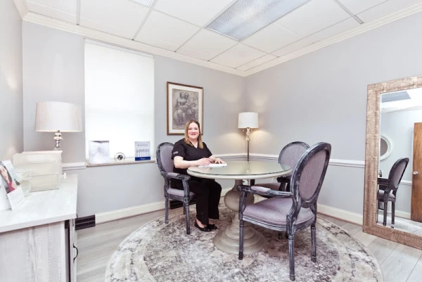 the-sendi-cosmetic-surgery-center-with-dr-susan-buenaventura-1.jpg