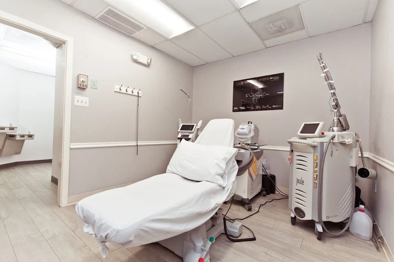 The Sendi Cosmetic Surgery Center with Dr. Susan Buenaventura, Alexandria, Virginia, 22304