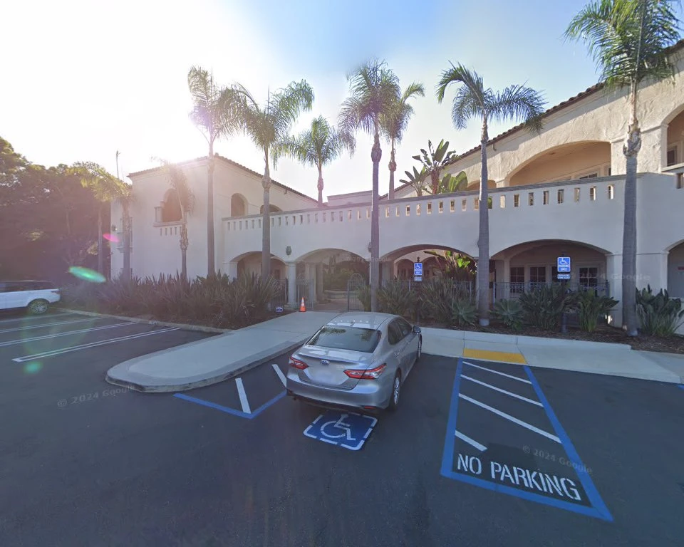 Clinique Sculpture, Carlsbad, California, 92011