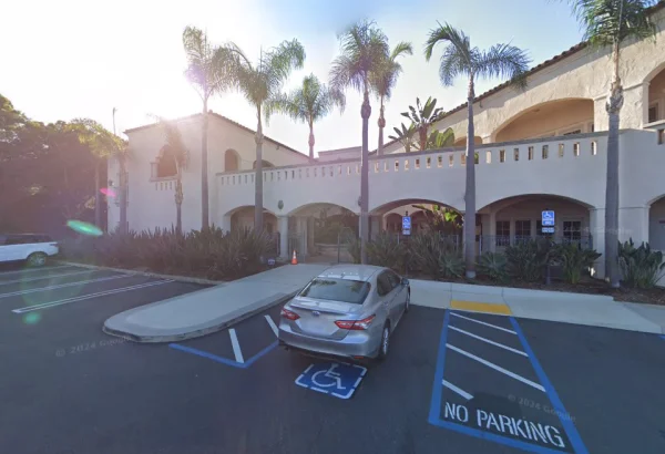 Clinique Sculpture, Carlsbad, California, 92011
