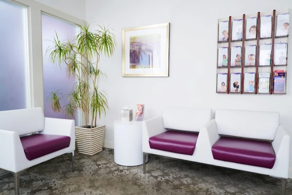 austin-weston-the-center-for-cosmetic-surgery-4.jpg