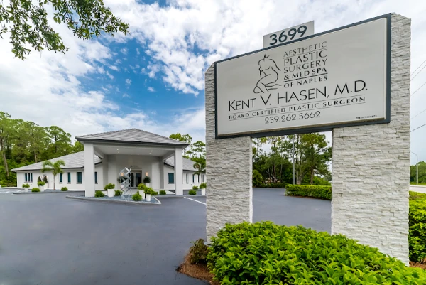 kent-v-hasen-md-aesthetic-plastic-surgery-med-spa-of-naples-4.png