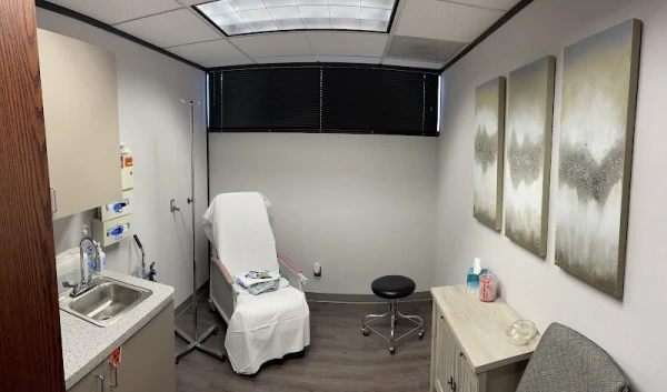 birmingham-cosmetic-surgery-dr-rifai-2.jpg