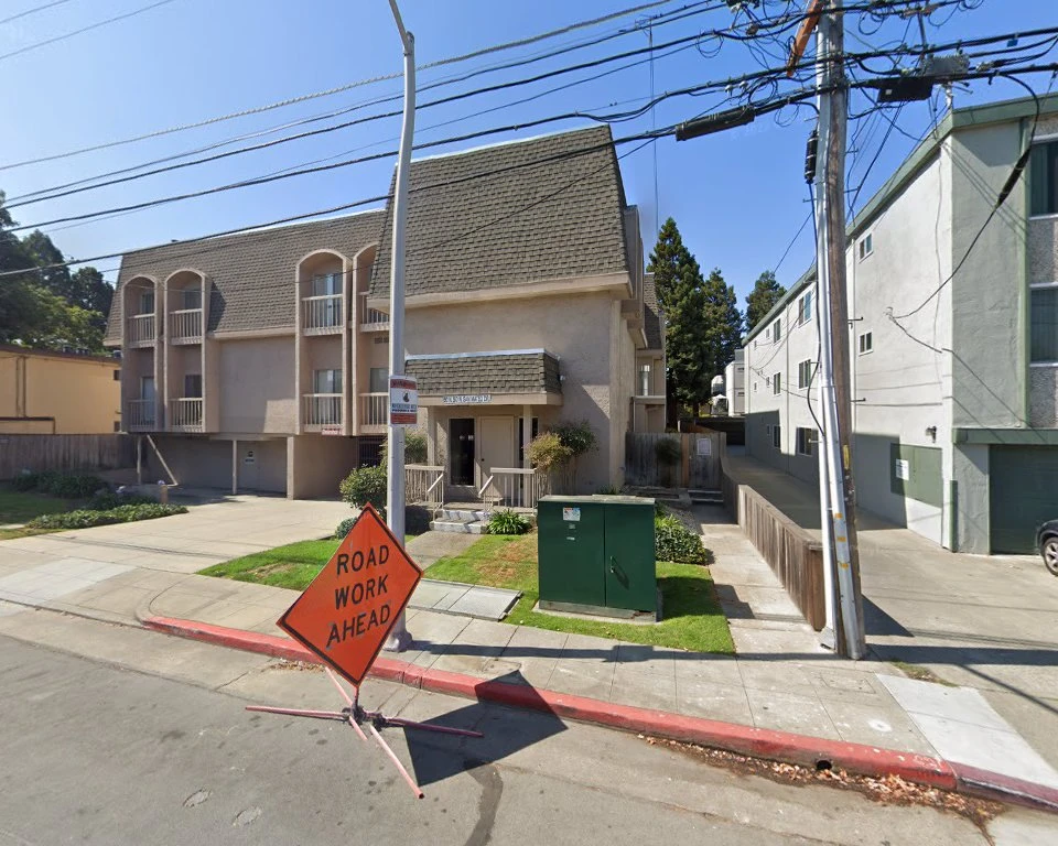 San Mateo Plastic Surgery, Inc. (James L. Pertsch, M.D), San Mateo, California, 94401
