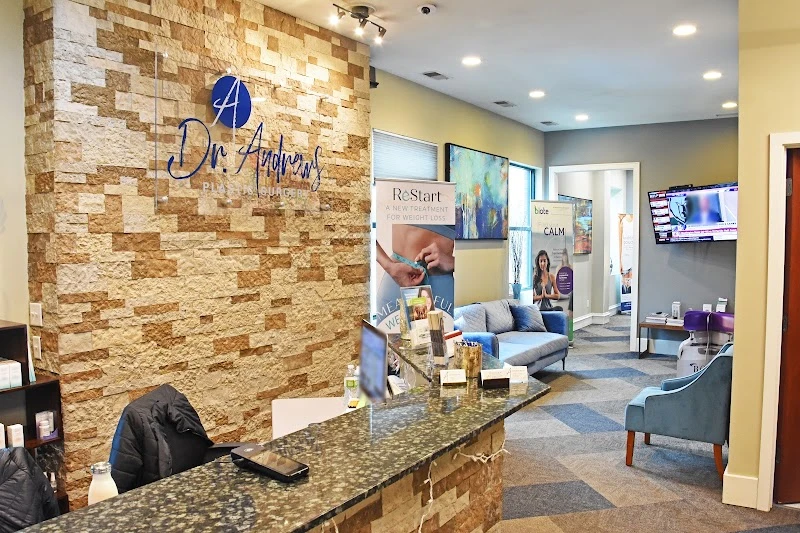 Dr. Andrews Plastic Surgery, Coralville, Iowa, 52241