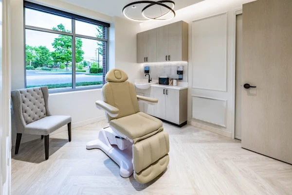 beck-aesthetic-surgery-dr-joel-beck-1.jpg