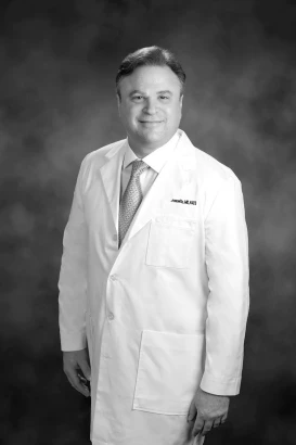kronowitz-plastic-surgery-cypress-3.jpg