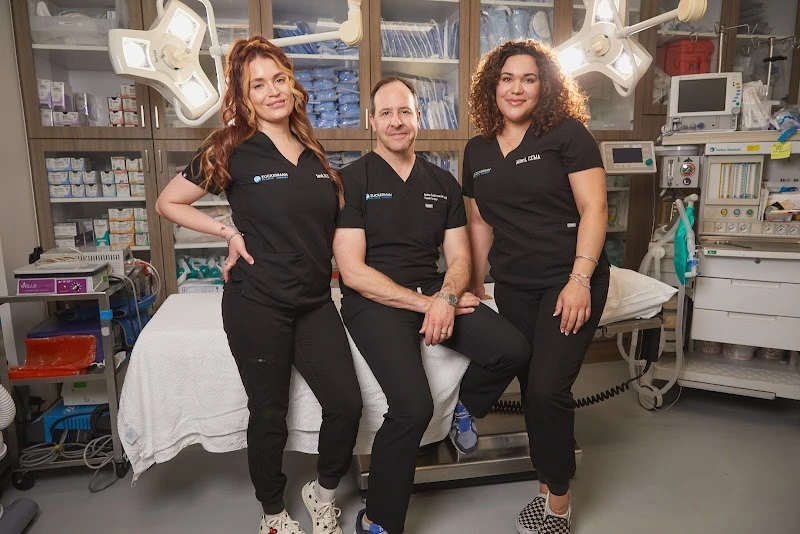 Zuckerman Plastic Surgery