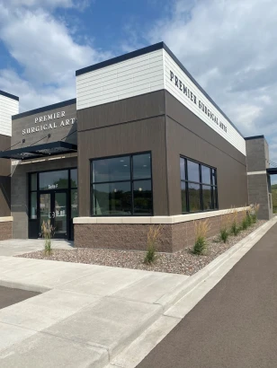 cosmetic-surgery-eau-claire-premier-surgical-arts-1.jpg