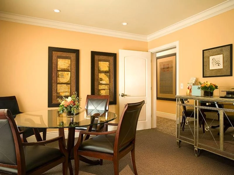 Plastic Surgery Specialists: Dr. Yngvar A. Hvistendahl, Greenbrae, California, 94904