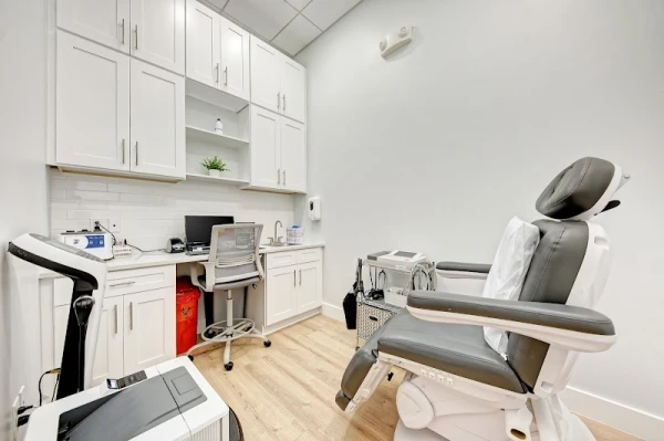 agerejuvenation-wesley-chapel-2.jpg