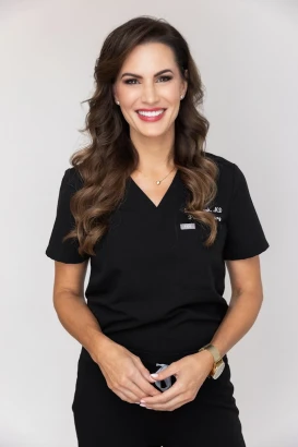 dr-teri-n-moak-md-cosmetic-plastic-surgeon-2.jpg