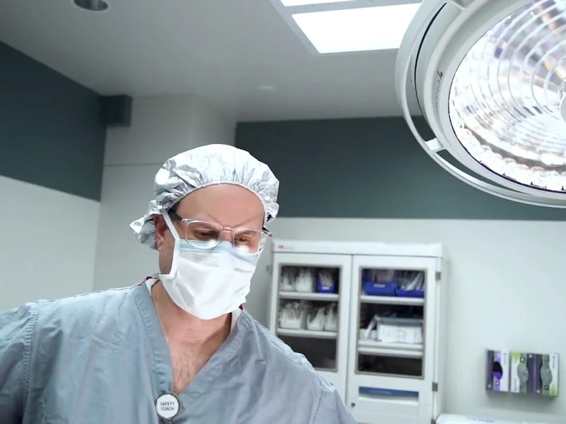 Dr. Derek Steinbacher