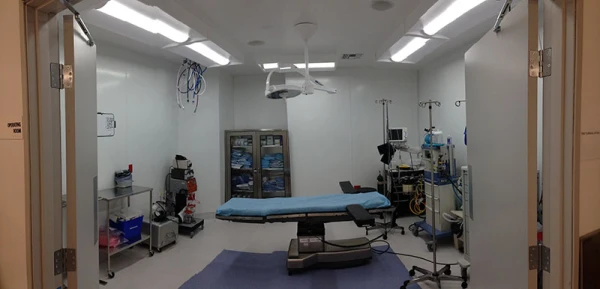 dr-kenneth-hughes-md-plastic-surgeon-in-los-angeles-and-beverly-hills-3.jpg