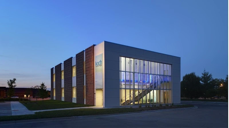 Koch & Carlisle Plastic Surgery & Spa, West Des Moines, Iowa, 50265
