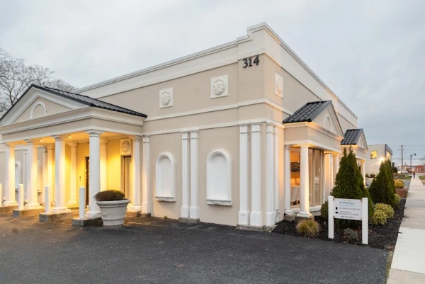 peninsula-plastic-surgery-salisbury-1.jpg