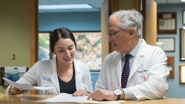 dr-frank-barone-md-facs-2.jpg