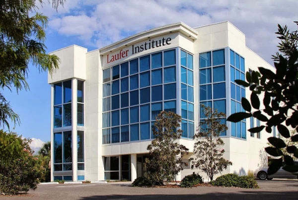 laufer-institute-of-plastic-surgery-0.jpg