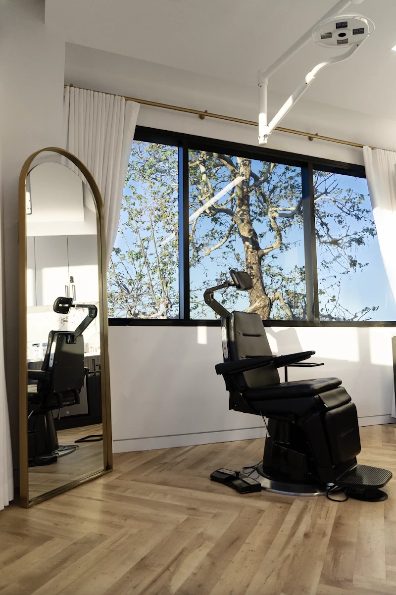 Dr. Luis Macias - Aesthetic MdR, Marina Del Rey, California, 13160