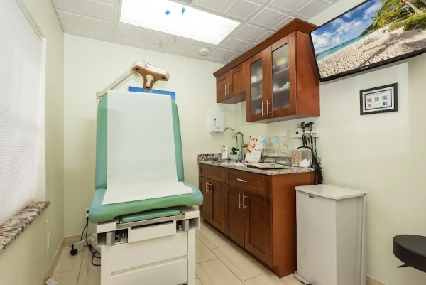 key-west-institute-for-plastic-surgery-1.jpg