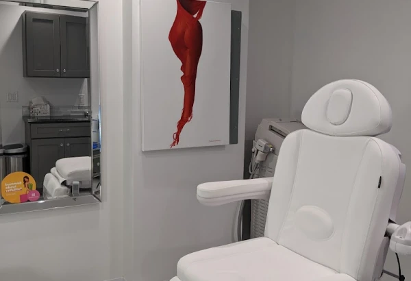restivo-plastic-surgery-hawaii-s-only-female-plastic-surgeon-1.jpg
