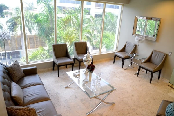 bal-harbour-plastic-surgery-associates-3.jpg