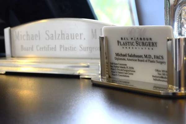 bal-harbour-plastic-surgery-associates-4.jpg