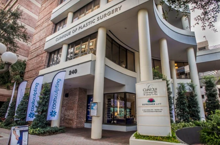 Clinique of Plastic Surgery, Dr. Christian G. Drehsen, St. Petersburg, Florida, 33701