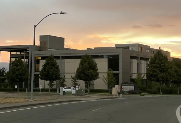 womens-health-center-of-southern-oregon-1.jpg