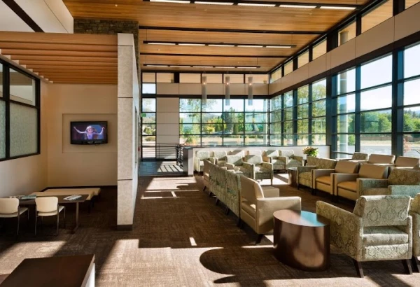 womens-health-center-of-southern-oregon-2.jpg