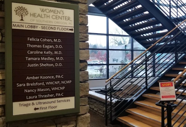 womens-health-center-of-southern-oregon-4.jpg