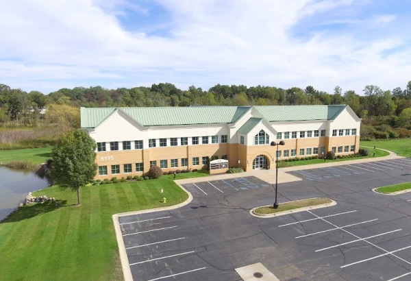west-michigan-plastic-surgery-scott-holley-md-2.jpg