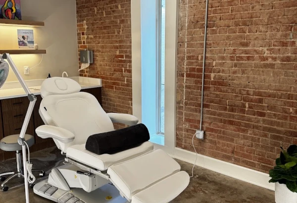 peak-aesthetics-and-wellness-0.jpg