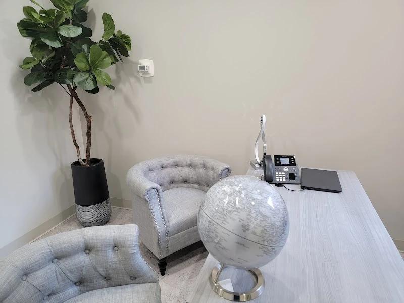 Shape U Deserve by Dr. Ashu Garg, Beverly Hills, California, 90210