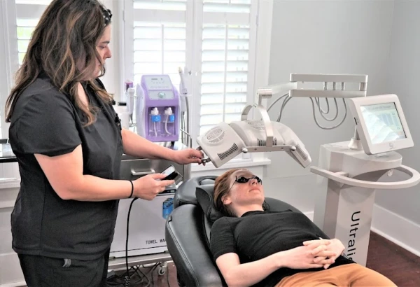 c-d-medical-aesthetics-1.jpg